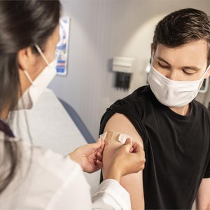 ¿Quién debe ponerse la vacuna de la gripe?